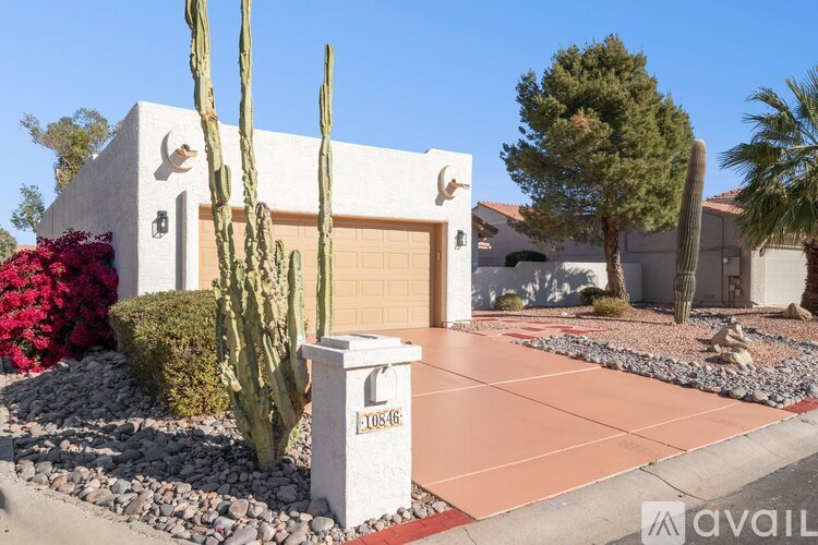 10846 East Navajo Drive 2 Beds Single Family Home for Rent - Photo gallery 2
