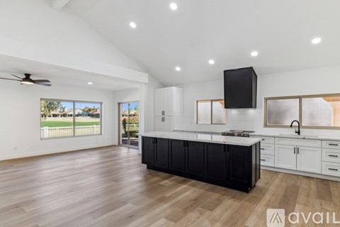 10846 East Navajo Drive 2 Beds Apartment for Rent