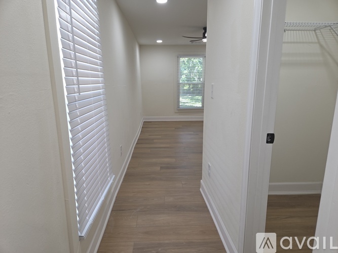 2911 Thomas Street 3 Beds Single Family Home for Rent - Photo gallery 4