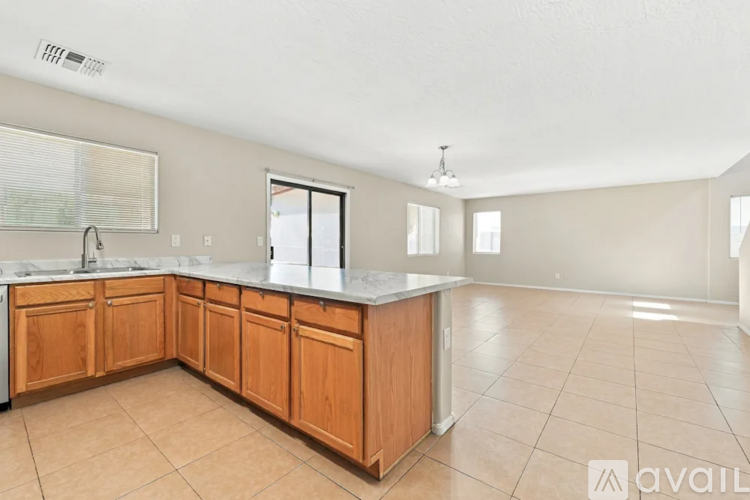10003 W Crown King Road 4 Beds Single Family Home for Rent - Photo gallery 4