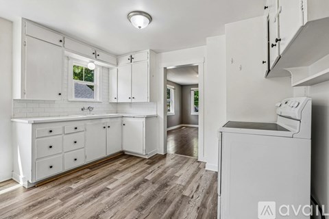 6926 52Nd Ave W 2 Beds Apartment for Rent