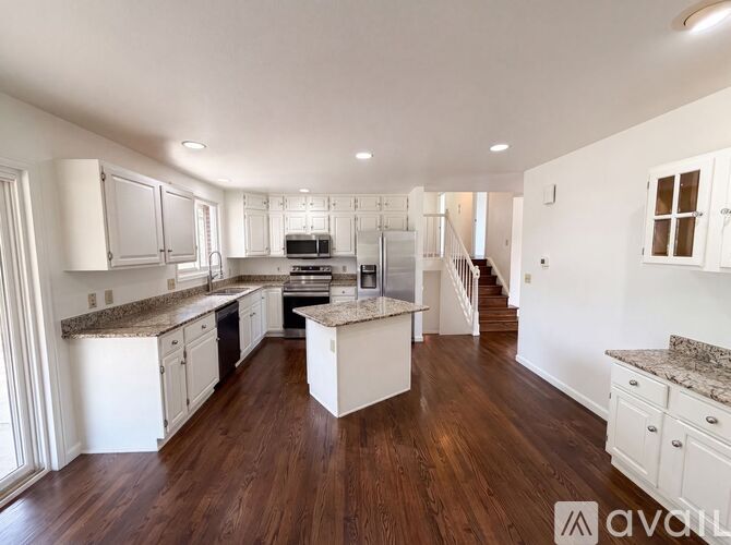 886 W 7th Avenue Dr 4 Beds Single Family Home for Rent - Photo gallery 4