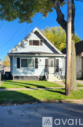 91 Durham Avenue 4 Beds Single Family Home for Rent - Photo gallery 1