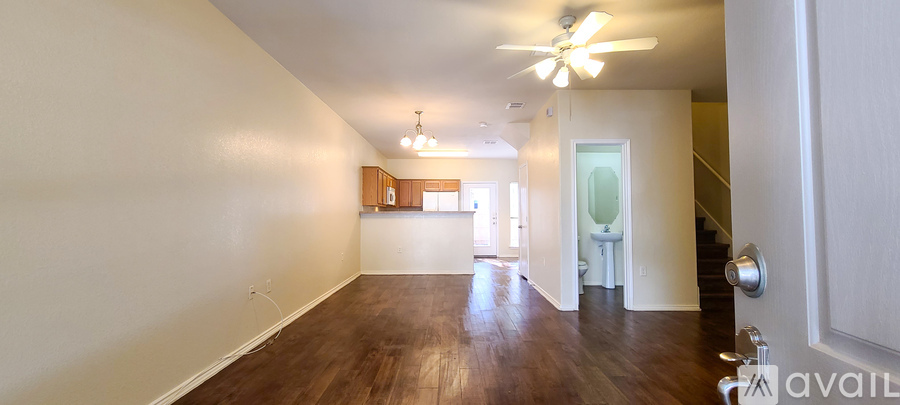4134 Saint Charles Bay 2 Beds Single Family Home for Rent - Photo gallery 3