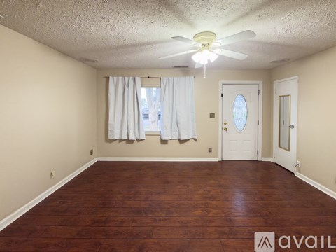668 Greenbriar St 3 Beds Apartment for Rent
