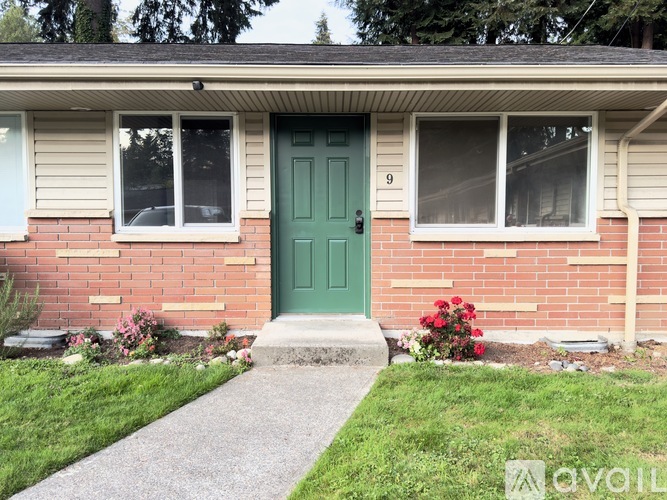 8814 236th St SW 1 Apartment for Rent - Photo gallery 2