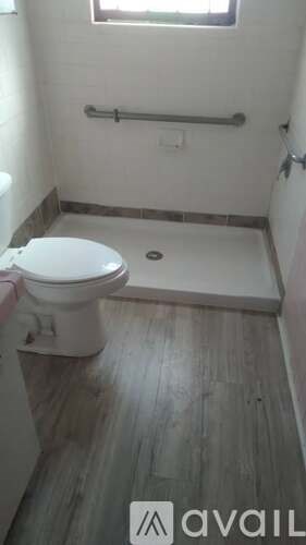 905 4Th Street 3 Beds Apartment for Rent