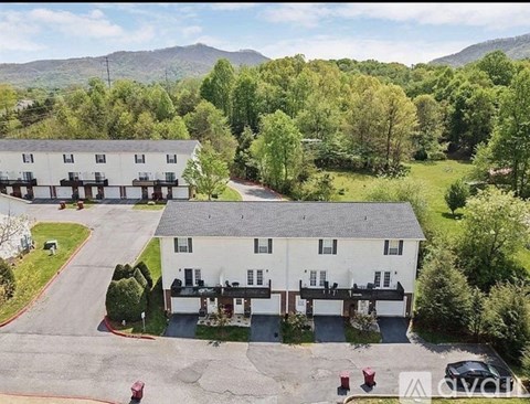 2201 Cherokee Rd 2 Beds Apartment for Rent