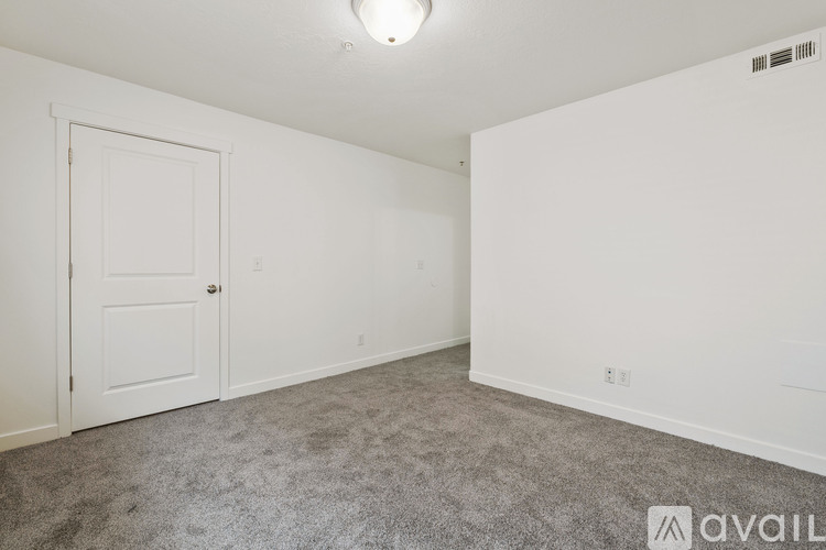 8204 North Cedar Springs Road 3 Beds Condo for Rent - Photo gallery 5