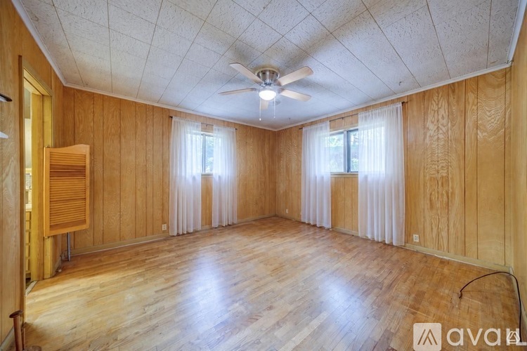 1201 Trinity Street 4 Beds Single Family Home for Rent - Photo gallery 1