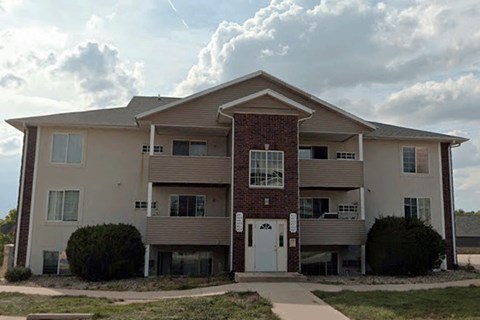 440 Iris Ct Studio Apartment for Rent