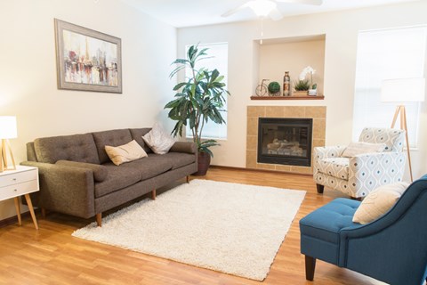 6210 Northwest 106Th Street 1-2 Beds Apartment for Rent