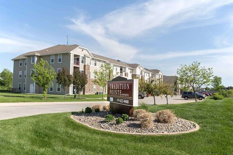 1103 SW 28Th St 3 Beds Apartment for Rent