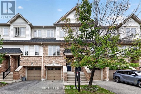 72 OAKINS LANE 3 Beds Apartment for Rent
