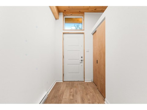 15 Ch. Mcgarry 4 Beds Apartment for Rent