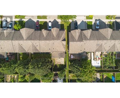 565 WILD IRIS AVENUE 5 Beds Home, Townhouse for Rent - Photo gallery 3