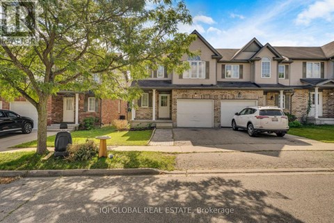 565 WILD IRIS AVENUE 5 Beds Apartment for Rent