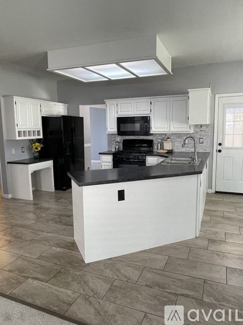 3108 West Hartford Street 4 Beds Apartment for Rent
