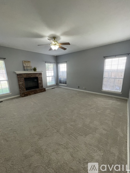 3108 West Hartford Street 4 Beds Single Family Home for Rent - Photo gallery 4