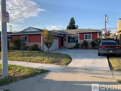 11659 Harvard Dr 3 Beds Apartment for Rent