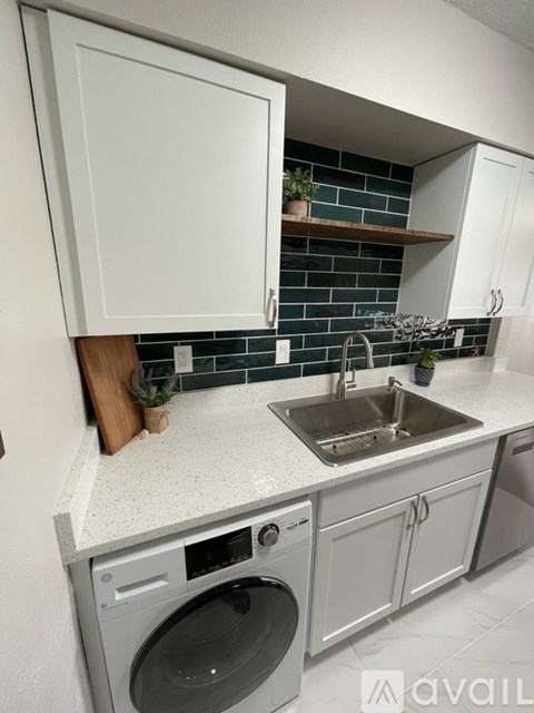 5092 Beach Drive Southeast 1 Apartment for Rent