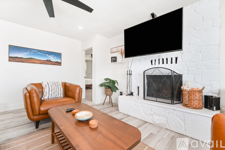 72975 Siesta Drive 3 Beds Single Family Home for Rent - Photo gallery 1