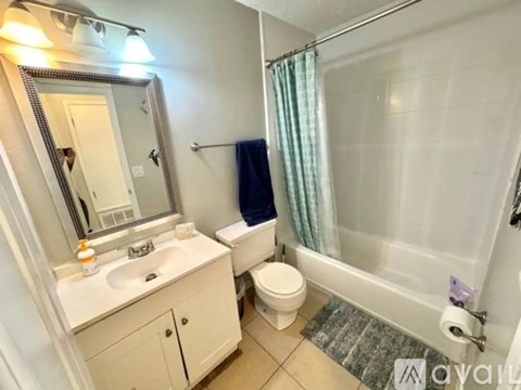 4971 Yacht Harbor Dr 2 Beds Apartment for Rent