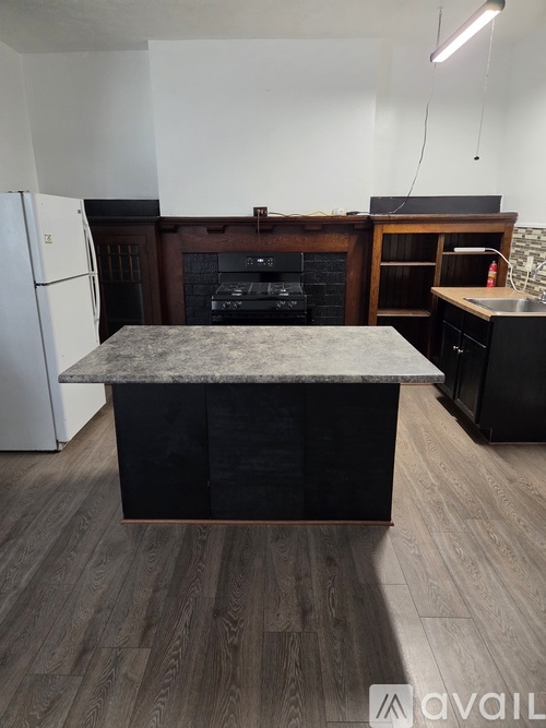 648 Winthrop Street 1 Apartment for Rent - Photo gallery 1