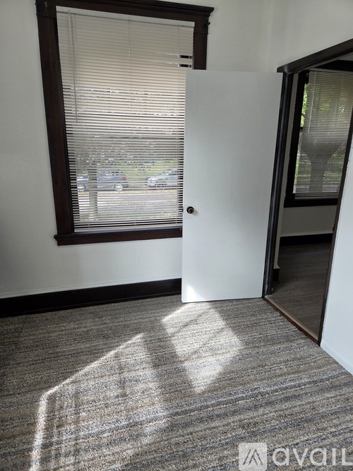 648 Winthrop Street 1 Apartment for Rent - Photo gallery 5