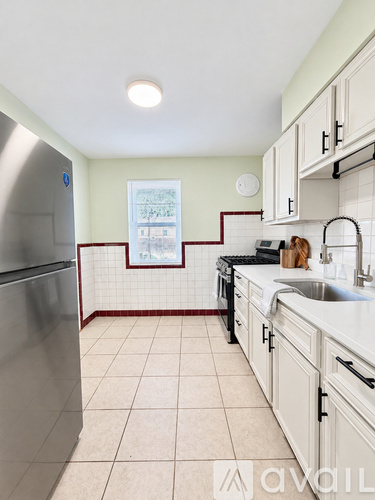 7176 Jamieson Ave 1 Apartment for Rent - Photo gallery 4