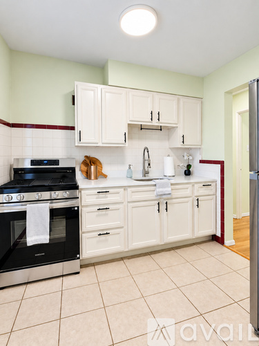 7176 Jamieson Ave 1 Apartment for Rent - Photo gallery 5