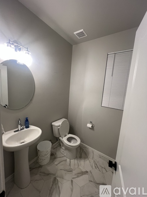 17314 Shay Street 4 Beds Single Family Home for Rent - Photo gallery 4