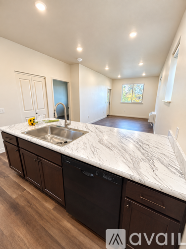 1741 S 14th St W 1 Apartment for Rent - Photo gallery 2