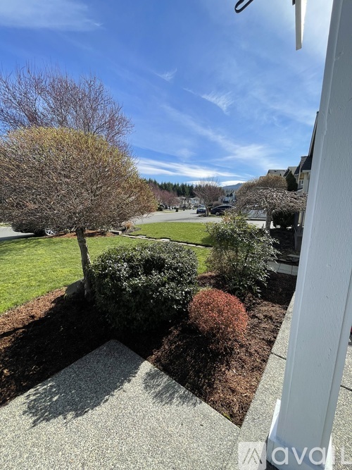 20122 194th Avenue East 4 Beds Single Family Home for Rent - Photo gallery 2