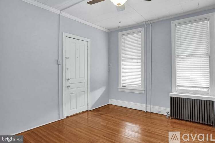1012 South Pine Street 1 Apartment for Rent - Photo gallery 2