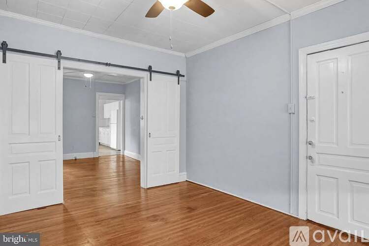 1012 South Pine Street 1 Apartment for Rent - Photo gallery 4
