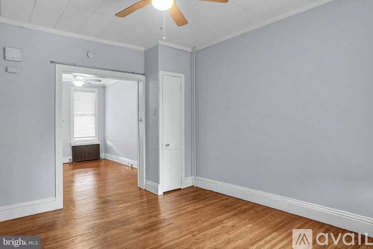 1012 South Pine Street 1 Apartment for Rent - Photo gallery 5