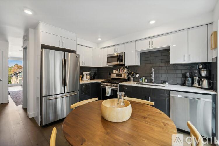3935 South Brandon Street 2 Beds Townhouse for Rent - Photo gallery 2