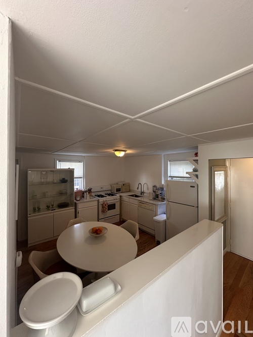 24 School Street 2 Beds Single Family Home for Rent - Photo gallery 3