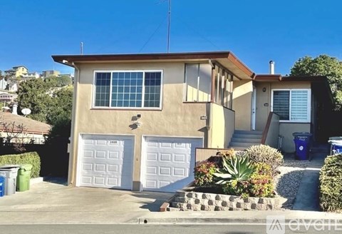1820 Key Boulevard 2 Beds Apartment for Rent