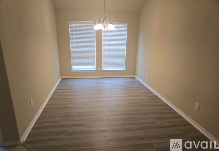 11915 Harristown Drive 3 Beds Single Family Home for Rent - Photo gallery 3