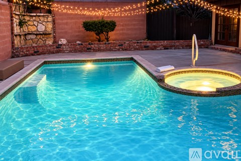 1428 12Th Avenue 5 Beds Apartment for Rent