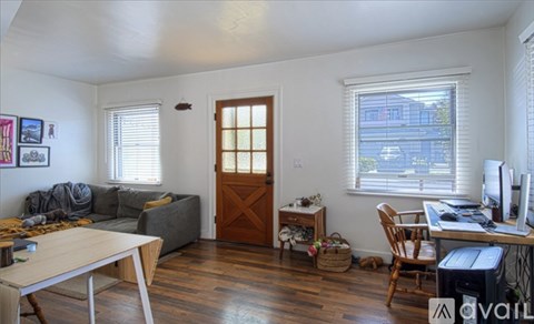 2209 Elden Ave 1 Apartment for Rent
