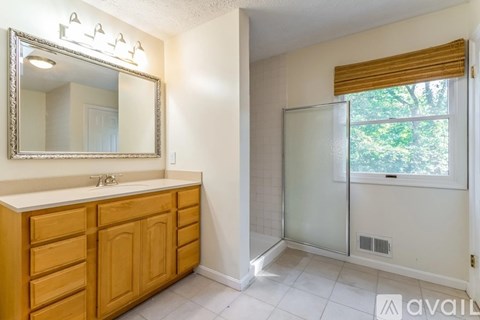 15076 Barkwood Dr 5 Beds Apartment for Rent