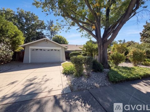 6802 Havenhurst Dr 3 Beds Apartment for Rent