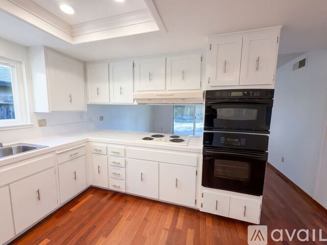 6802 Havenhurst Dr 3 Beds Single Family Home for Rent - Photo gallery 3
