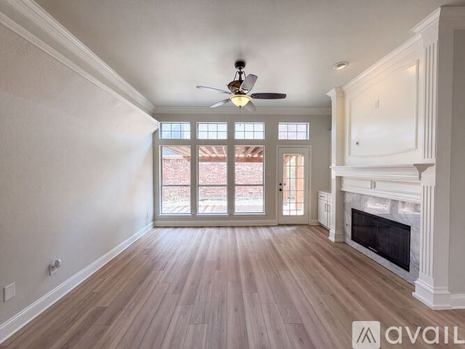 8704 Stonecrest Dr 3 Beds Single Family Home for Rent - Photo gallery 3