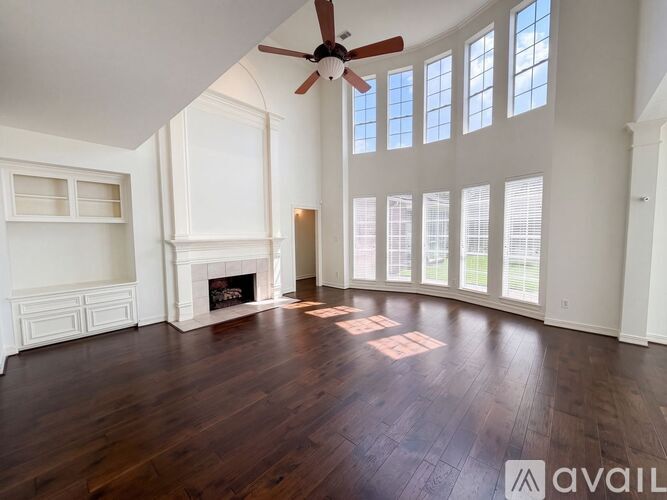 4205 Waterside Ct 4 Beds Single Family Home for Rent - Photo gallery 2