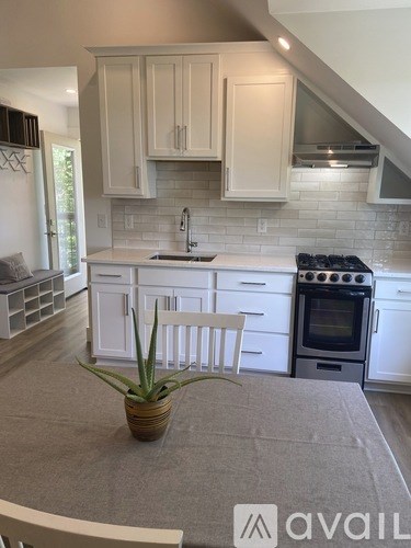 2174 Keener Hill Road 2 Beds Apartment for Rent