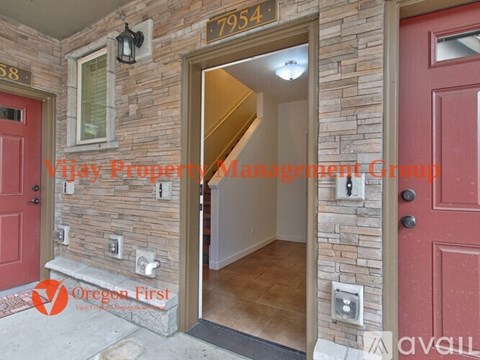 7954 NE Miriam Way 3 Beds Apartment for Rent